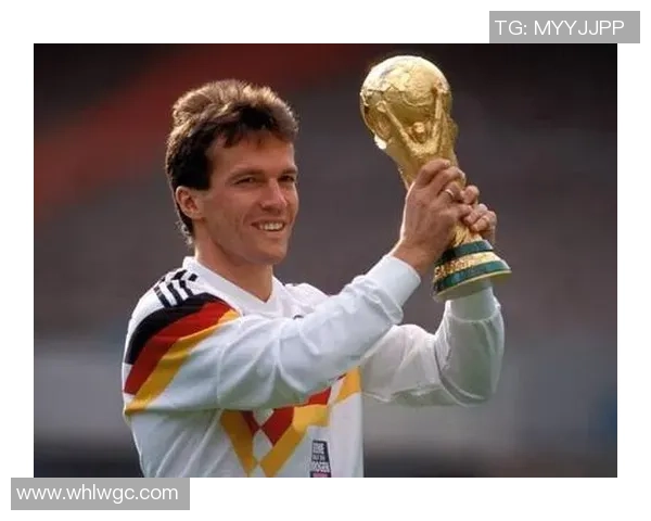 足球巨星风采全景展示精彩瞬间与奋斗历程的完美结合